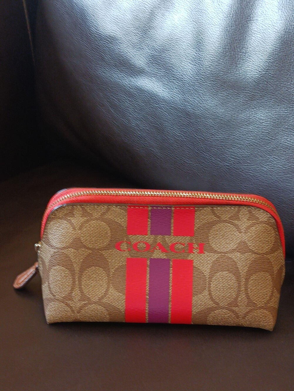 Coach Varsity Cosmetic Case - Picture 13 of 13